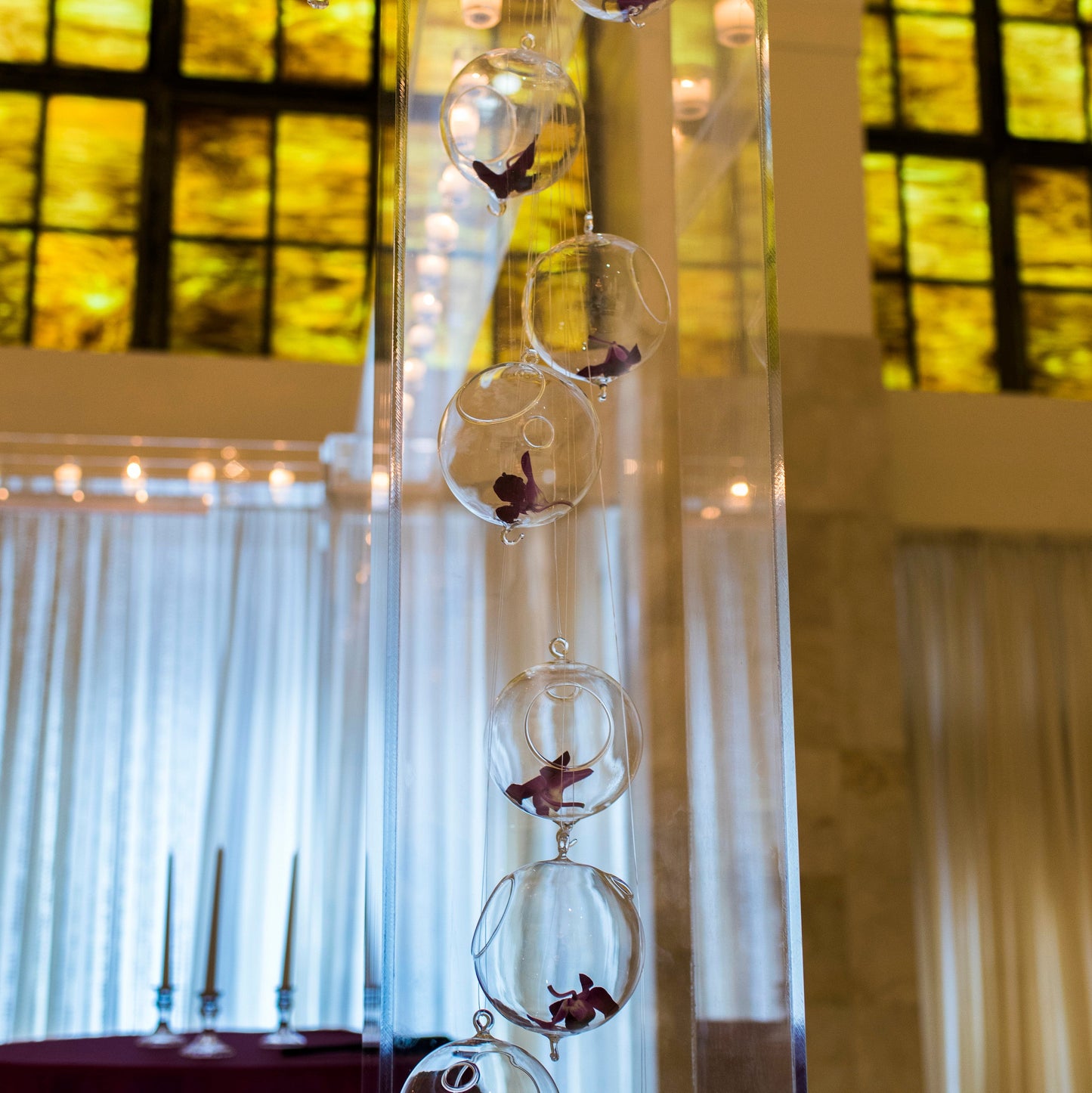 Acrylic Columns (Posts) with Cross Bars